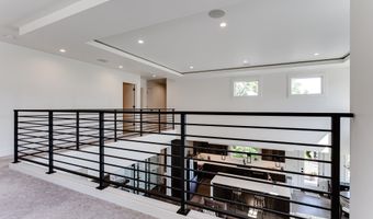 967 S 66TH Pl, Springfield, OR 97478