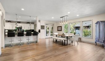 19062 Mt McLoughlin Ln, Bend, OR 97703