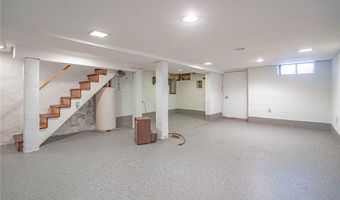 4165 E Texas Rd, Allentown, PA 18103