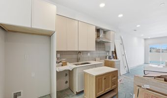 801 Main St, Avon By The Sea, NJ 07717