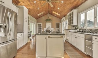 15497 Porterfield Hwy, Abingdon, VA 24210