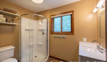 11774 84th Ave, Allendale, MI 49401