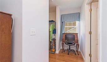 126 Boylston St 126, Cranston, RI 02921