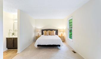 11230 WESTPORT Dr, Bowie, MD 20720