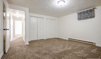 202 Cottonwood Ln, Blackfoot, ID 83211