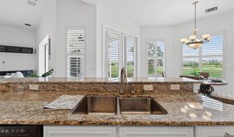 924 BUNKER VIEW Dr, Apollo Beach, FL 33572