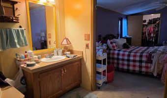121 Harold Dr, Ashland, OH 44805