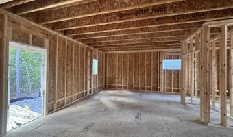 428 Redwater Trl 596, Aberdeen, NC 28315
