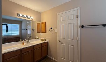418 Oak Glen Dr, Aransas Pass, TX 78336