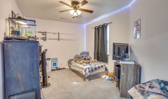 109 W Purdom Ave, Alvarado, TX 76009