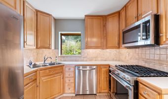 14 Linden Ter, Burlington, VT 05401
