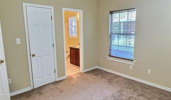 8018 Exchange St B, Gautier, MS 39553