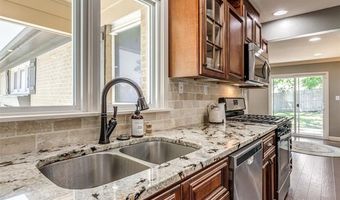 1621 Lariat Dr, Bartlesville, OK 74006