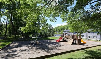 54 Idlewood 54, Bethel, CT 06801