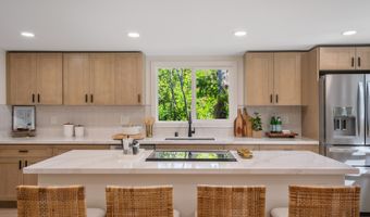 61-286 Kamehameha Hwy, Haleiwa, HI 96712