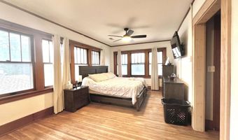 906 Locust St, Atlantic, IA 50022