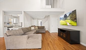 30 Harbor Hill Dr 30, Bourne, MA 02532