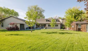 3163 Clubine Rd, Lamoille, NV 89828