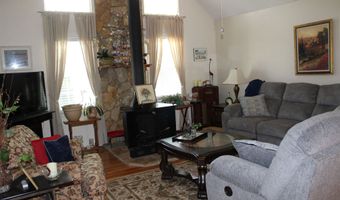 1170 Hanging Rock Rd, Boiling Springs, SC 29316