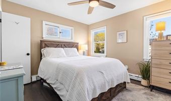 132 Ruggles Ave, Newport, RI 02840