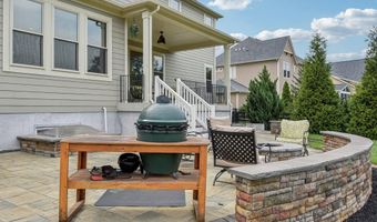 25842 YELLOW BIRCH Ct, Aldie, VA 20105