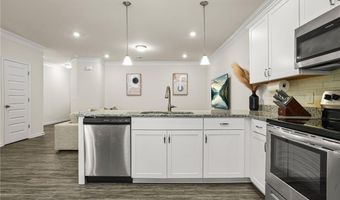 2070 Ravencliff Dr, Austell, GA 30168