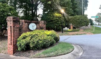 658 Hunters Ln, Anderson, SC 29625