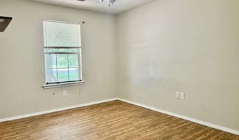 1809 Birchwood Dr, Beebe, AR 72012