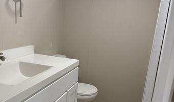 133 W Main St TRLR A9, Clinton, CT 06413