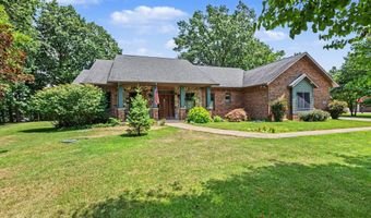 1653 Fairview Dr, Allegan, MI 49010