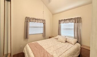 1044 S QUARTZ Dr, Apache Junction, AZ 85119