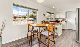 5760 Urban Dr, La Mesa, CA 91942