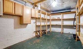2739 CHESAPEAKE St NW, Washington, DC 20008
