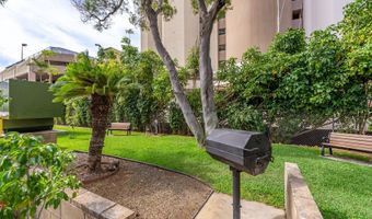 2525 Date St 1303, Honolulu, HI 96826