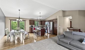1047 152nd Ln NW, Andover, MN 55304