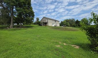 8005 Stone Castle Rd, Athens, OH 45701