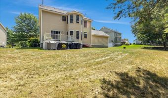 36 Summit Rd, Bedford, NH 03110