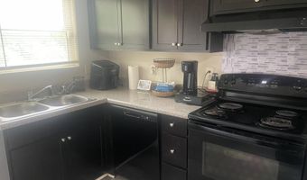 904 W Hemlock St, Andrews, SC 29510