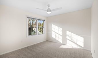 34 N GARFIELD St, Arlington, VA 22201