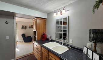 87 Lakeside Dr, Albany, KY 42602