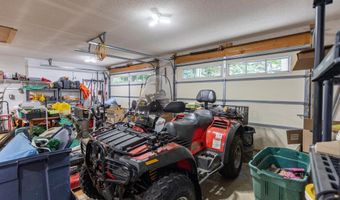 1728 Golden Dr SW, Alexandria, MN 56308