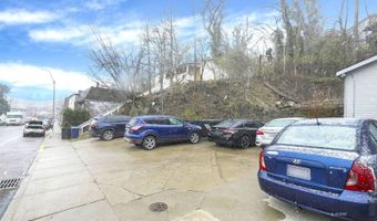 72 W Un, Athens, OH 45701