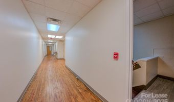 124 College Street Unit 3Rd Floor 3Rd Floor, Asheville, NC 28801