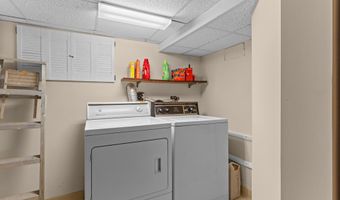 2447 S 5TH St, Philadelphia, PA 19148