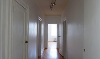 573 AVENUE E 6, Bayonne, NJ 07002