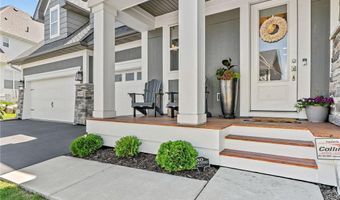 16321 Dryden Rd, Lakeville, MN 55044