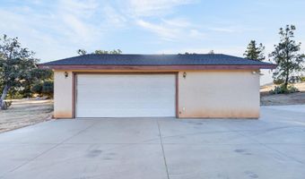 33201 Barber Rd, Agua Dulce, CA 91390