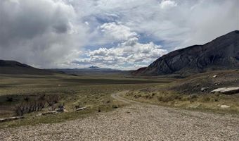 635 Road 8VC, Clark, WY 82435