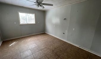 605 Holly, Angleton, TX 77515