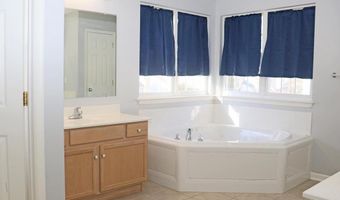 24 BLUE SPRUCE Dr, Bear, DE 19701